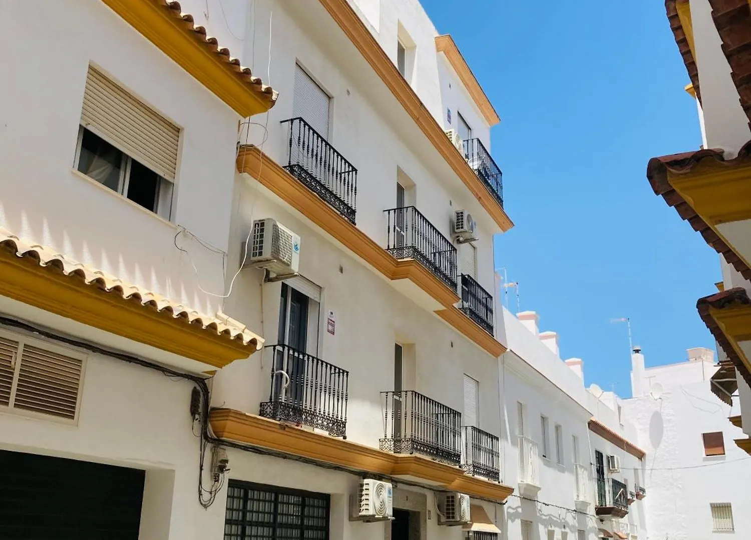 Precioso Apartamento Conil Aire Acondicionado Y Wifi -Solo Familias Y Parejas- Conil De La Frontera 0*,  İspanya